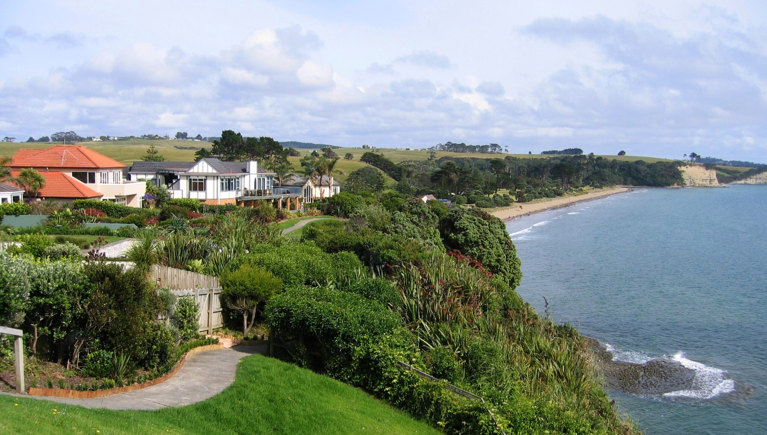 Read more about the article Far North Shore DJ – Torbay, Long Bay & Northern Bays