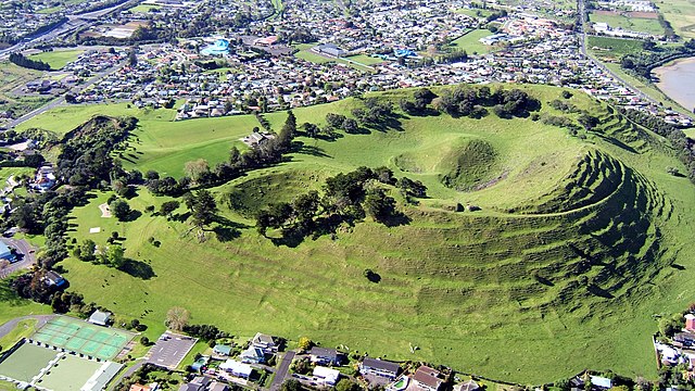 Read more about the article South Suburbs DJ – Māngere Bridge, Ōtara & Airport Oaks